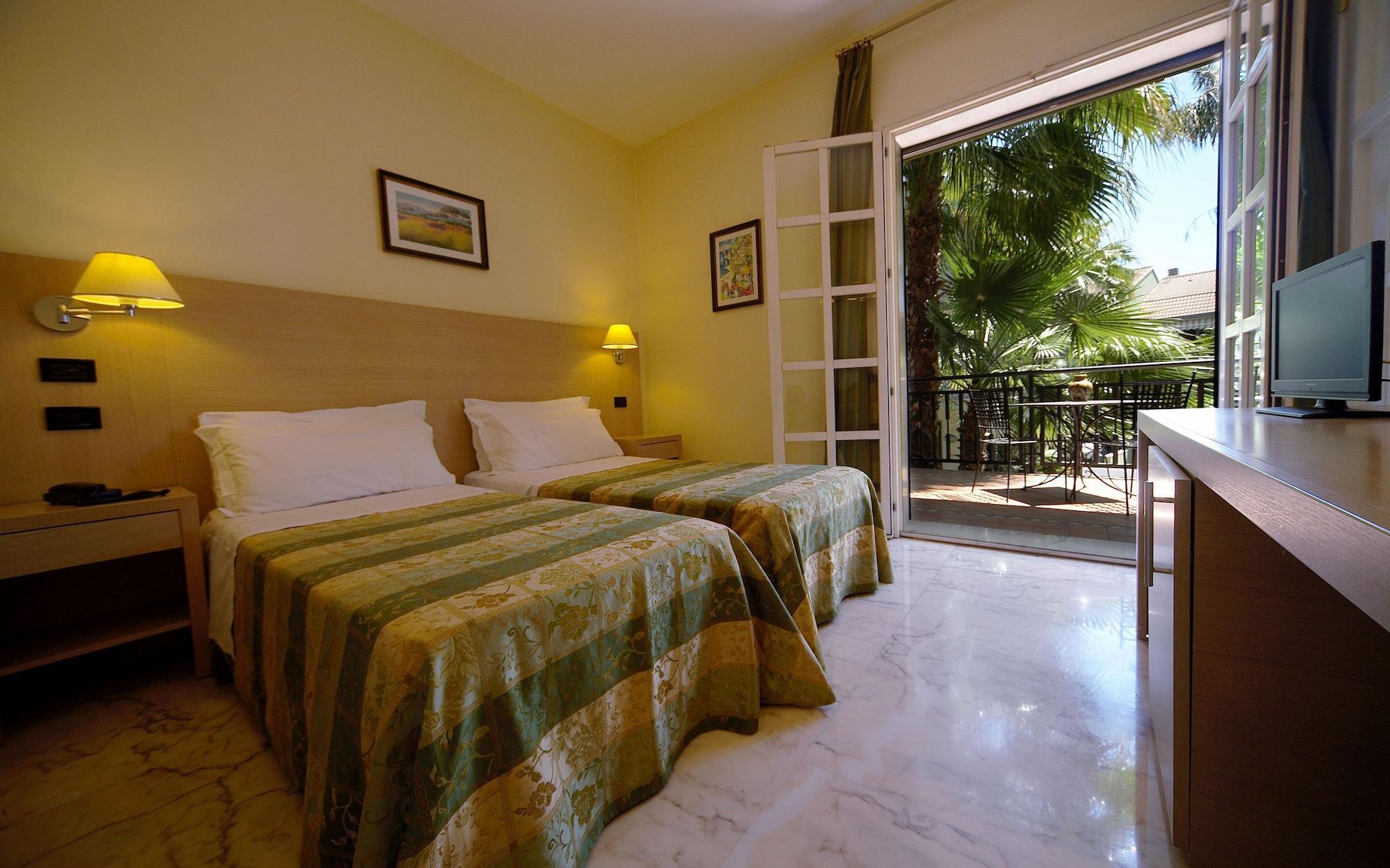 Hotel Borgo Verde Катания Екстериор снимка