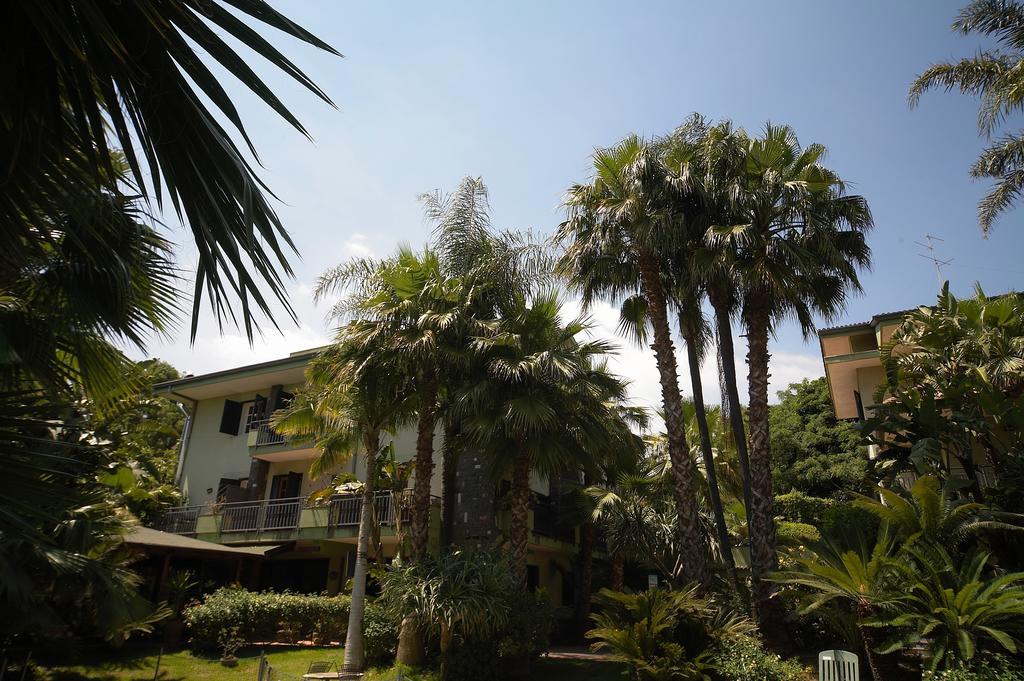 Hotel Borgo Verde Катания Стая снимка